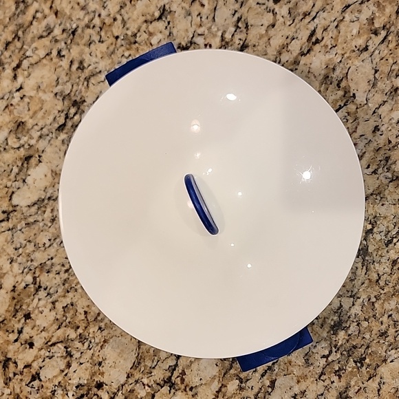 Vintage Tupperware Steamer - Picture 2 of 5